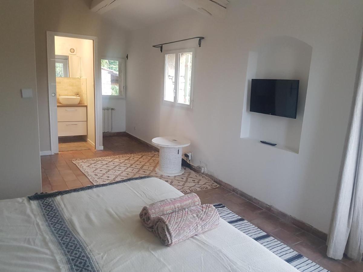 Mas au Cœur de La Provence&SPA Saint-Cannat Extérieur photo