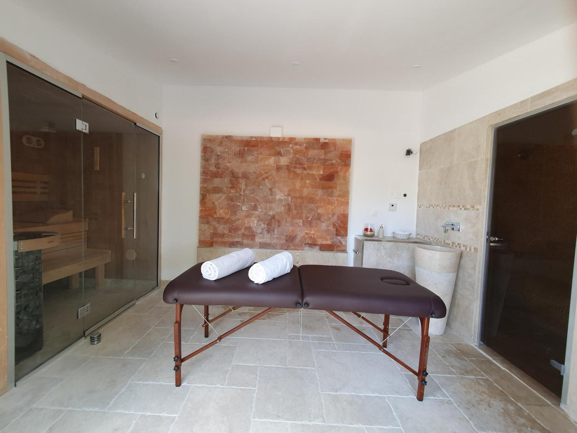 Mas au Cœur de La Provence&SPA Saint-Cannat Extérieur photo