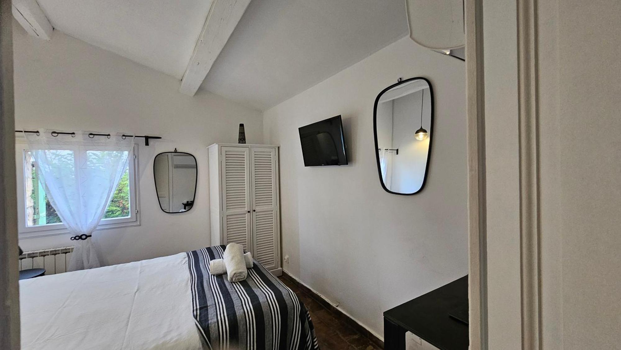 Mas au Cœur de La Provence&SPA Saint-Cannat Extérieur photo